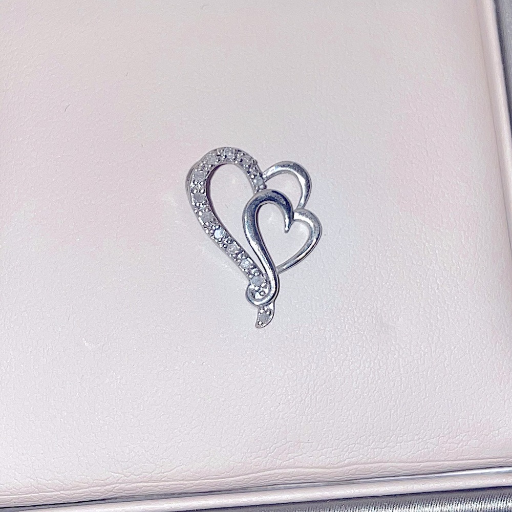 Sterling silver heart pendant